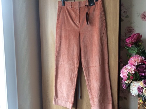 Stunning marks and spenser - ,